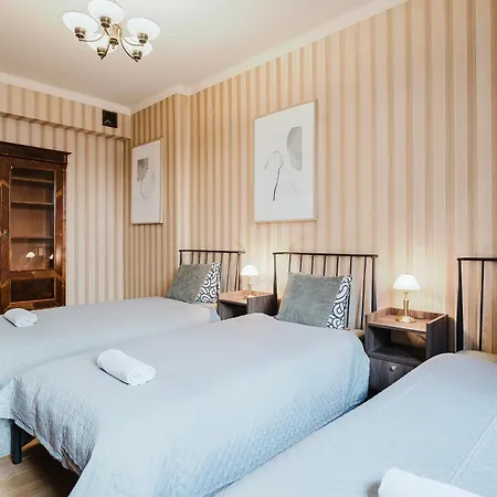 Apartman 37 Centrum - Mieszkanie Dla 9 Osob Gdynia